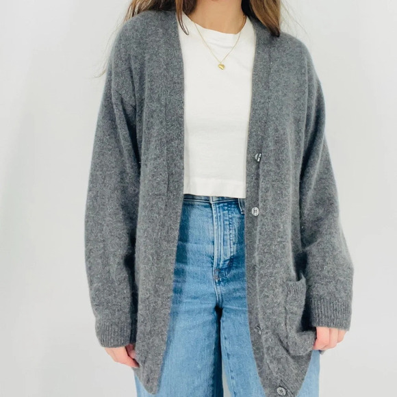 SOLD vintage lambswool angora rabbit hair blend button down cardigan sweater - Picture 2 of 5